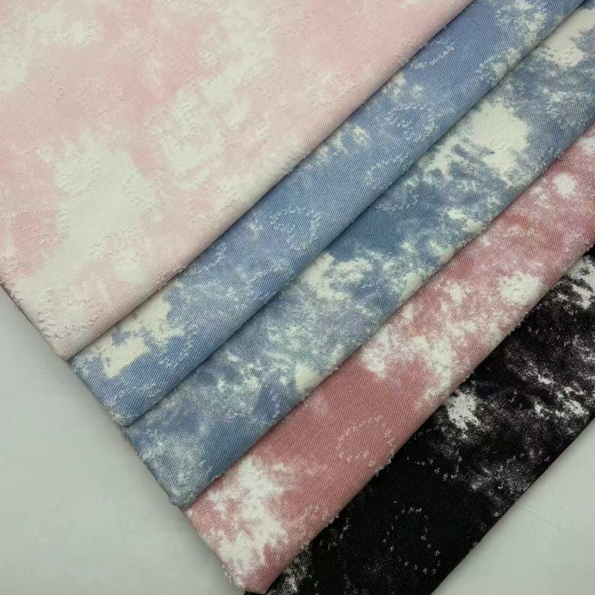 Blue Sky White Clouds Tie Dye  - огляд і ціна Sewing Tie Dye